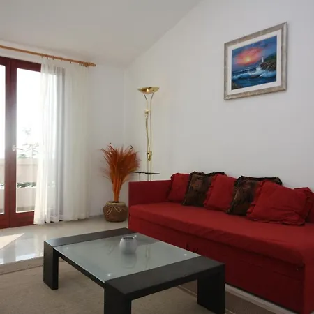 Family Friendly Seaside - Mulo, Zadar - 6155 アパート ヴーシ