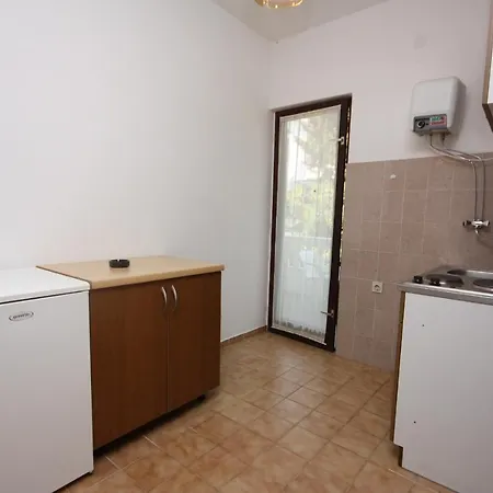 Family Friendly Seaside - Mulo, Zadar - 6155 *