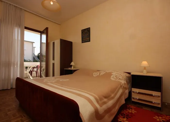 Family Friendly Seaside - Mulo, Zadar - 6155 Appartement *