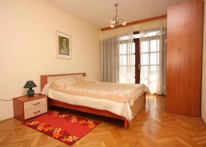 Family Friendly Seaside - Mulo, Zadar - 6155 Appartement Vrsi