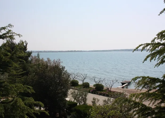 Family Friendly Seaside - Mulo, Zadar - 6155 Vrsi