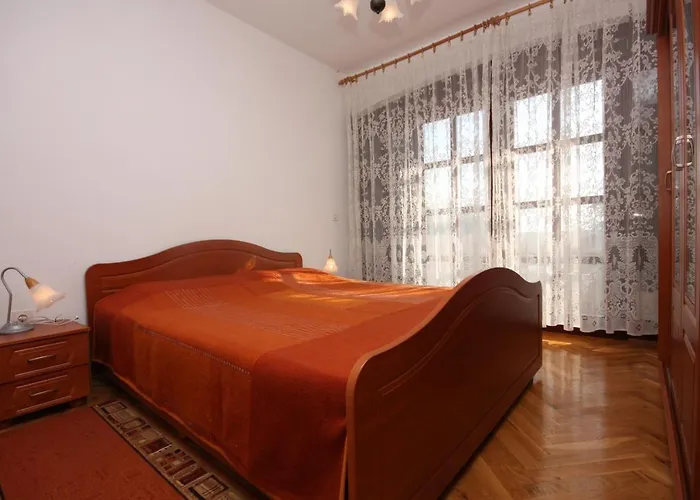 Family Friendly Seaside - Mulo, Zadar - 6155 Appartement