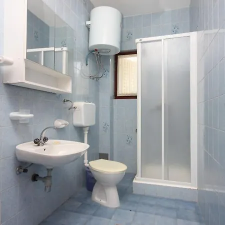 Family Friendly Seaside - Mulo, Zadar - 6155 아파트