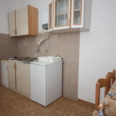 Family Friendly Seaside - Mulo, Zadar - 6155 브르시