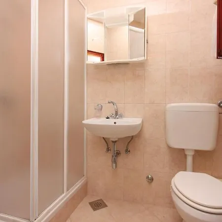 Family Friendly Seaside - Mulo, Zadar - 6155 아파트