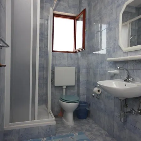 Family Friendly Seaside - Mulo, Zadar - 6155 브르시