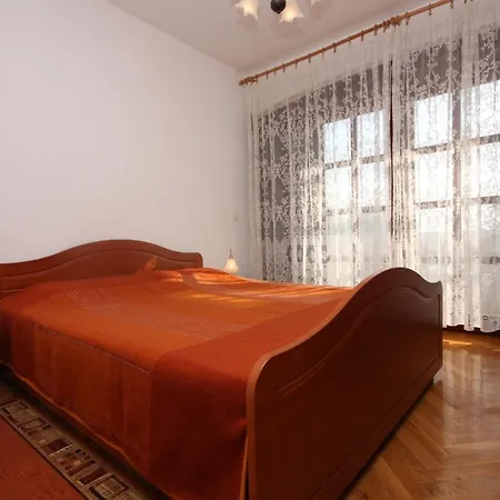 Family Friendly Seaside - Mulo, Zadar - 6155 아파트